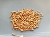 Ponukam Drevene pelety 6 mm-160 eur/t,balenie 15kg-