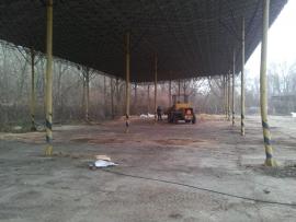 Prístrešok 1500 m2.