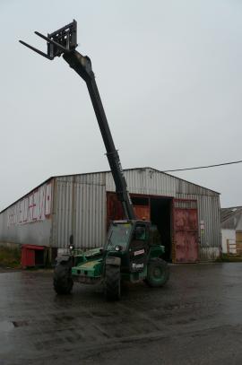 Teleskopický nakladač Bobcat T 3071