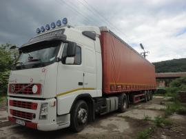 Predame Volvo FH 440 euro 4 a náves Panav