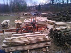 Pronajmu mobilní pásovou pilu WOODMIZER