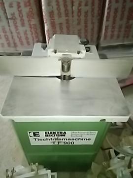 Spodná fréza ELEKTRA BECKUM TF 900