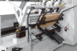 Prodám použitý repasovaný CNC soustruh na dřevo