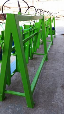 hydraulicky lis na lepenie hranolov