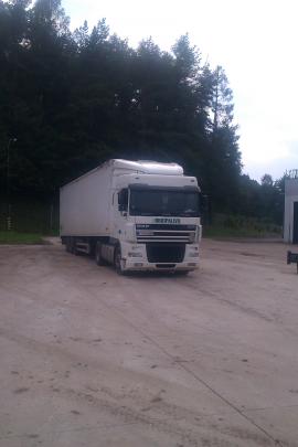 Predáme súpravu -ťahač DAF XF95.430 + náves LEGRAS s posuvnou podlahou