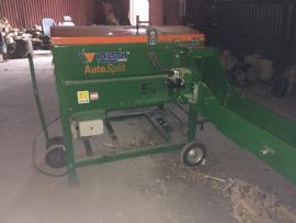 Automat na kalanie dreva Posch M6800C