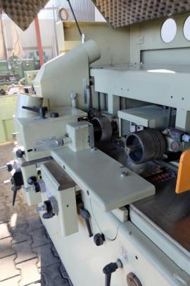 Profilovacia štvorstránka 4 vretená SCM Compact 22S