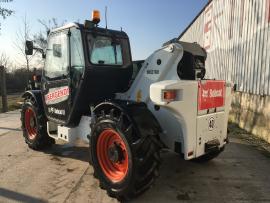 Teleskopický nakladač Bobcat T 3571L