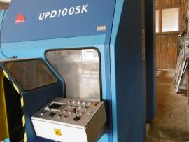 dvojkotucova uhlova pila UDP100SK