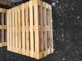 Drevene palety 1100x1100 mm
