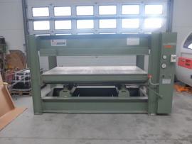 Dyhovací lis Italpresse 2300x1100mm vodné ohrievanie