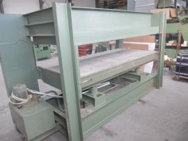 Dyhovací lis Italpresse 2300x1100mm vodné ohrievanie