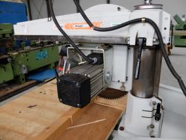 Radiálna skracovacia píla Maggi 700 motor 5,5kW
