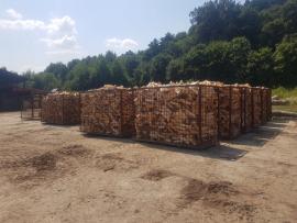 Štiepane palivove drevo
