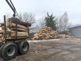 Naštiepaná smreková gulatina
