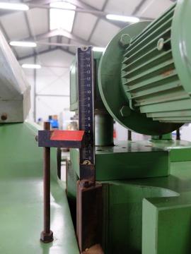 Rozmietacia píla COSMEC 400 45KW
