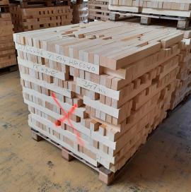 Smrkové/ Jedlové polotovary, průřezu 53x53 mm a v délce od 200 -1000 m