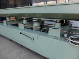 Dyhovací lis ITALPRESSE 3000x1300mm plošný vodné ohrievanie