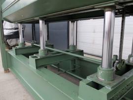 Dyhovací lis ITALPRESSE 3300x1300mm plošný vodné ohrievanie