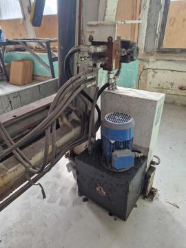 Hydraulický rámový lis ITALPRESSE 3000x1300x150mm