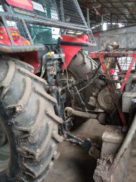 Predám traktor Zetor Forterra 120 + vyvážačku Kesla