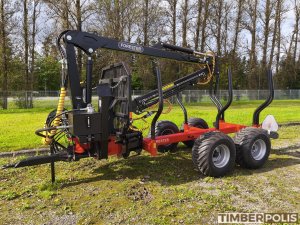 Lesný príves Forester FT-9 so žeriavom FC-67L a drapákom FG-20
