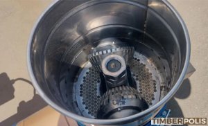 Peletovaci lis dřevních pilin / krmiva / zemědělského odpadu (15 kW)