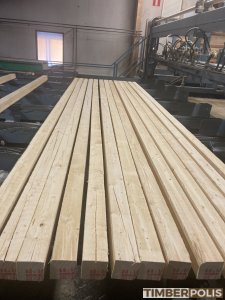 Smrkové řezané hranoly 75x75 z Finska