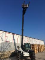Vysoko / nízkozdvižný vozík Bobcat T 3571L | Prepravná a manipulačná technika | Drevoobrábacie stroje | Iveta Bergendi