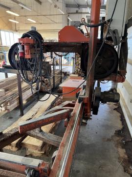 Kmeňová pásová píla Wood-mizer LT40 | Piliarska technika | Drevoobrábacie stroje | Mgr.Marek Navrátilík