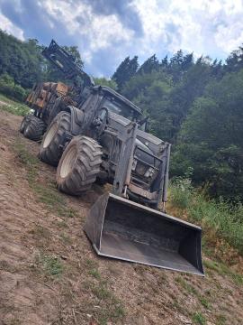Lesný traktor VALTRA T193 |  Lesnícka technika | Drevoobrábacie stroje | KOMITrade s.r.o.