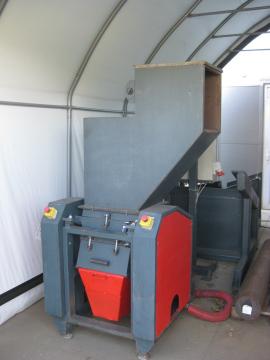 Drvič a štiepkovač Mlyn na drevo CASTULIK MN300 |  Spracovanie drevného odpadu | Drevoobrábacie stroje | Ing.Častulík, s.r.o.