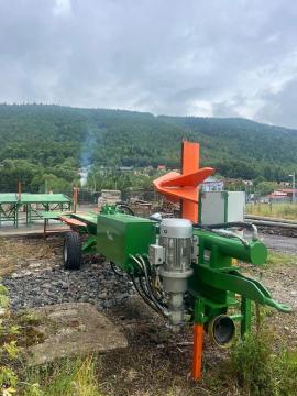 Štiepač Tark -50  |  Spracovanie drevného odpadu | Drevoobrábacie stroje | Drekos Made s.r.o