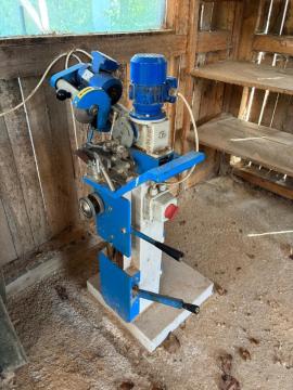 Prodám použitou Dvoukotoučovou Úhlovou pilu PP-550